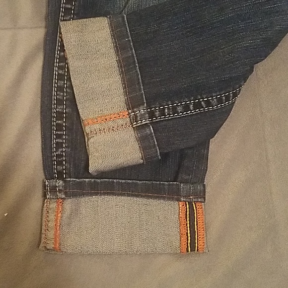 Rock Revival Capris - Picture 6 of 6